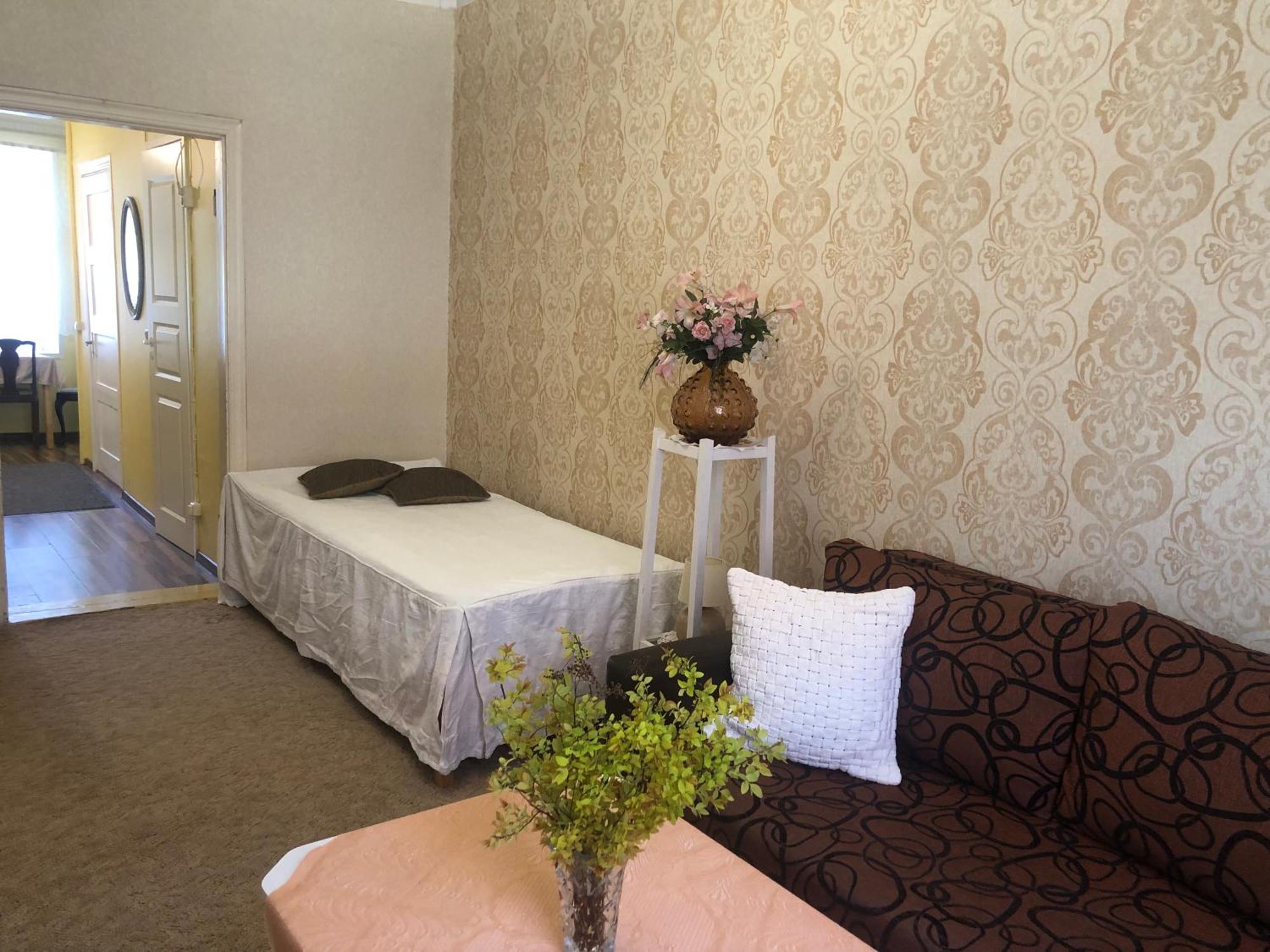 Posti Guest Apartment Вильянди Экстерьер фото